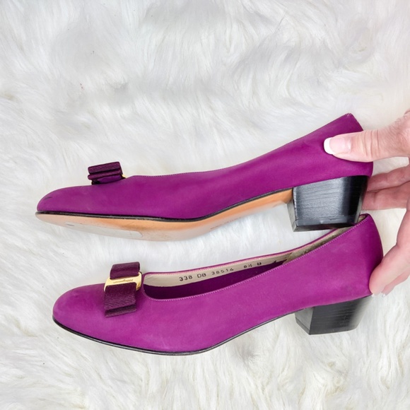 💜 Salvatore Ferragamo Vara Bow Suede Flats – Magenta / Fuchsia Size 8B - Picture 2 of 7